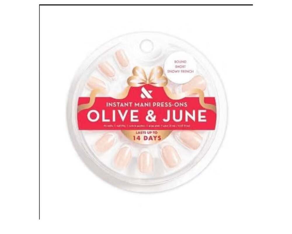 Olive & June Snowy French Short Round Press-On Nails